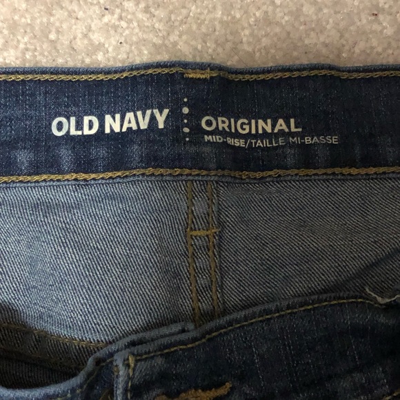 Old Navy Jeans - Picture 2 of 3